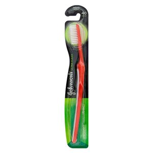Escova Dental Johnson´s Reach 40 Ultra Clean Média