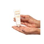 protetor-solar-facial-cenoura-e-bronze-fps-50-50g-100005981