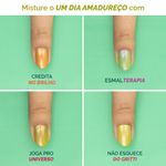 esmalte-verde-risque-manicores-um-dia-amadureco-cremoso-8ml-10042570