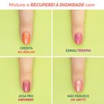 esmalte-coral-risque-manicores-recuperei-a-dignidade-cremoso-8ml-10042571