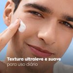 protetor-solar-facial-fluido-uv-face-specialist-invisible-fps-70-nivea-sun-40ml-10041452