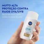 protetor-solar-facial-fluido-uv-face-specialist-invisible-fps-70-nivea-sun-40ml-10041452