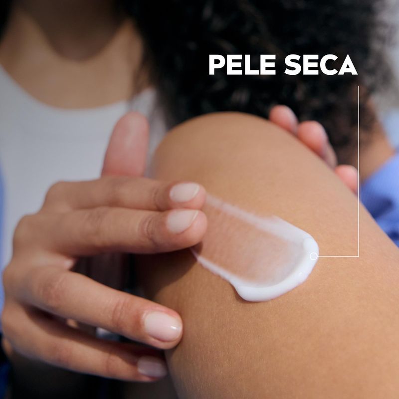 locao-hidratante-nivea-soft-milk-400ml-10104672