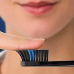 escova-dental-oral-b-macia-indicator-black-7-unidades-10042940