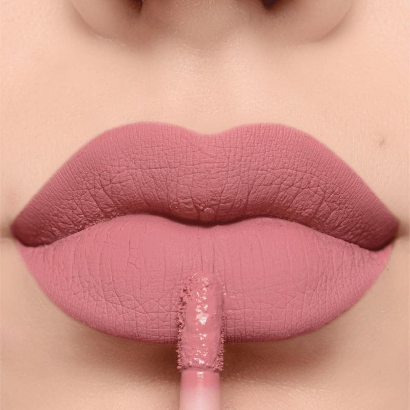 batom-liquido-creamy-mari-maria-rose-nude-10036725
