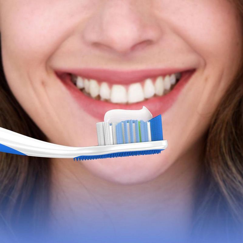 creme-dental-para-sensibilidade-colgate-sensitive-pro-alivio-imediato-original-90g-10004200