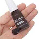 esmalte-marrom-risque-marromvilhoso-cremoso-8ml-10047650