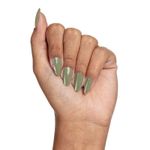 esmalte-verde-militar-cremoso-risque-guerreira-do-arco-iris-8ml-10030012