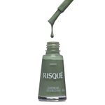 esmalte-verde-militar-cremoso-risque-guerreira-do-arco-iris-8ml-10030012